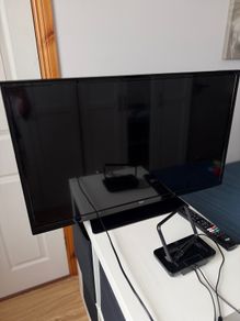 Bush 32" TV