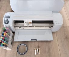 Cricut Maker Cutting Machine including accessories