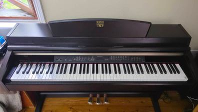 Yamaha Clavinova ( Digital Piano )