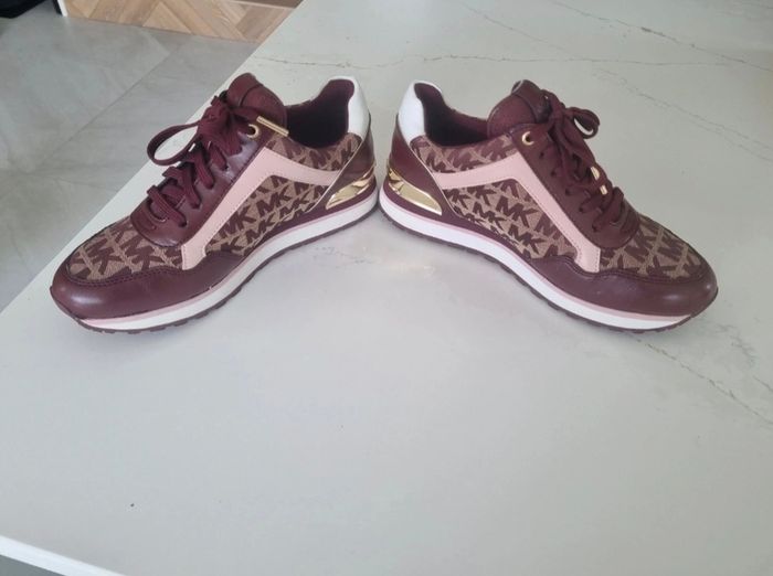 Never Worn Michael Kors Runners