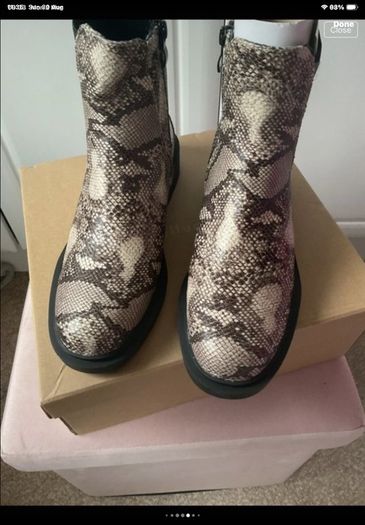 ankle boots  size 39 snake skin effect ankle boot