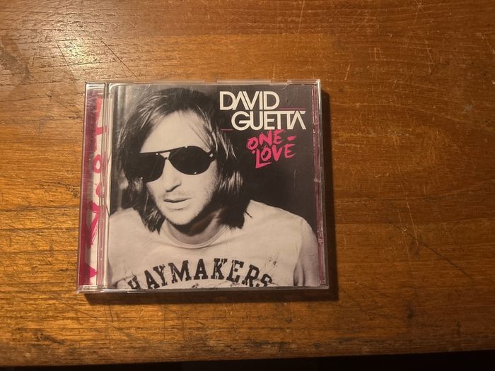 David Guetta - One Love