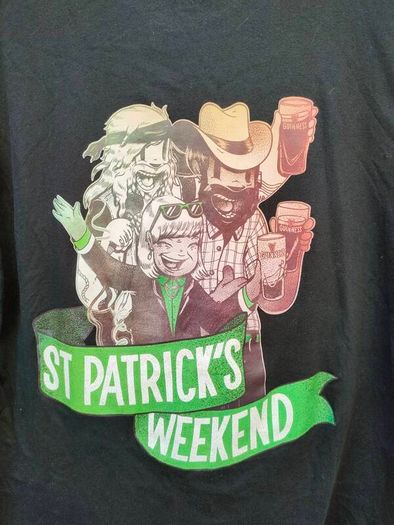 Guinness double print St Patrick's Day T-shirt  Size medium  Print front and back  Perfect condition, like new