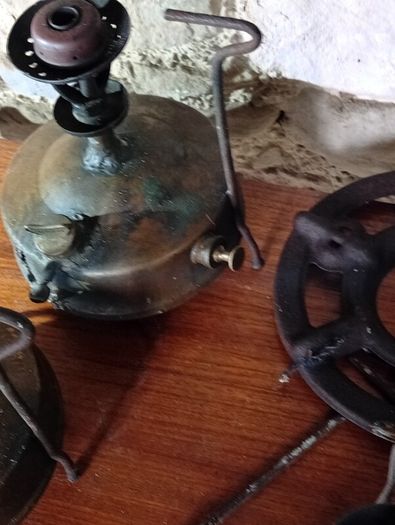 Old Brass Cookers