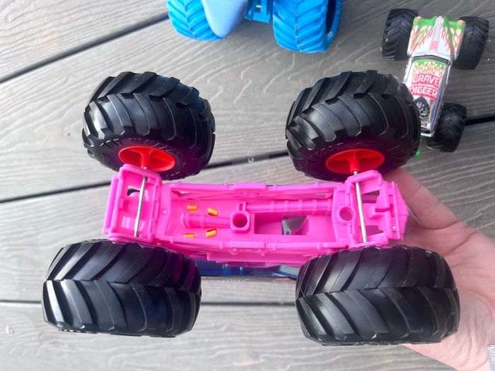 Monster Truck x3