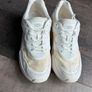 UGG LA Hills White Chunky Platform Trainers UK7 EU40 Image 7