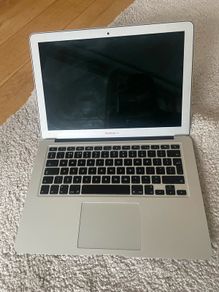 Macbook Air 2015 and Thule case