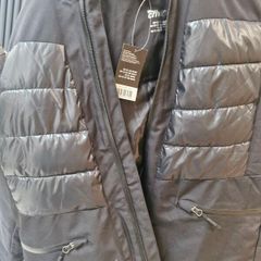 Ladies ski jacket - size 12 - black