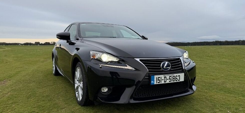 Lexus IS 300H