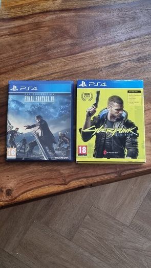 PS5 with two free games