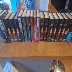 Doctor Who - 20 new series novels