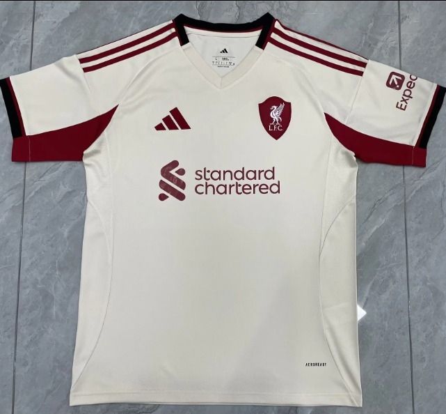 Liverpool away kit season 25/26