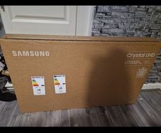 (Brand new unopened )samsung 50" 4k smart tv