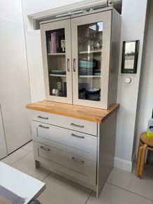 Display cabinet kitchen