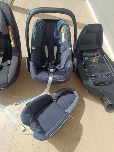 Maxi Cosi Newborn and Toddler car seat.