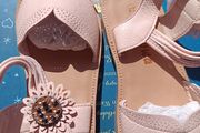 Children's shoes
