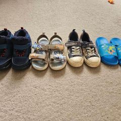 kids shoes size 9