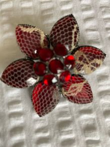 Hair Clip - Johnny Loves Rosie