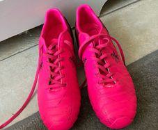 Girls Football boots
