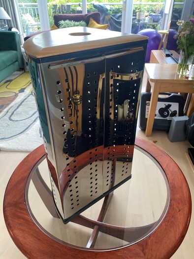 laundry bin