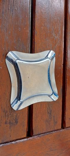 Vintage metal ashtray ,townend Thoresen car ferries free shipping within Ireland, see pictures for condition, nice patina,,collectors item, sold as seen