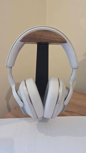 Bowers & Wilkins PX7 S2e Over-Ear Noise-Canceling Wireless Headphones
