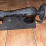 sowing machine Image 3