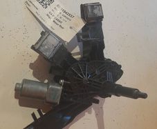 Peugeot 308 / citroen c4 Wiper Motor Rear 2014 9677680580