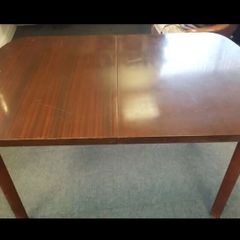 extendable dining table