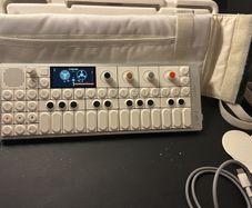 Op-1 Field Teenage Engineering