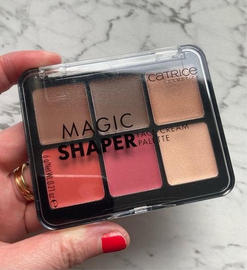 Makeup bundle