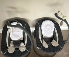 Hauck Alpha twin bouncers