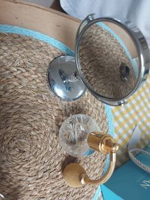 Atomiser. Refillable perfume bottle and mirror