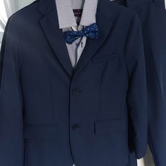 Boys suit 4 items