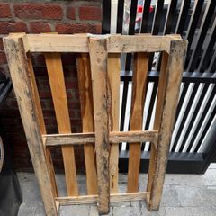 wooden palette for shipping/storage
