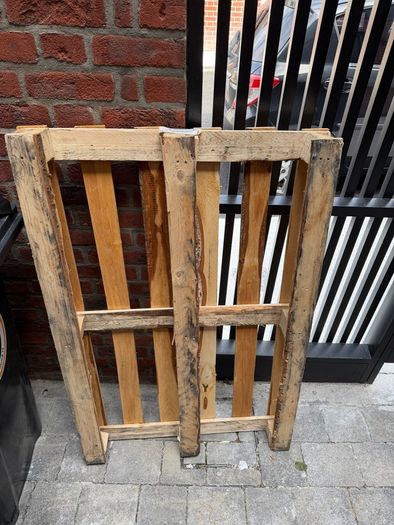 wooden palette for shipping/storage