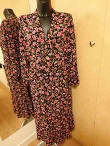 Women's Dress NWOT SIZE M 12 to 14