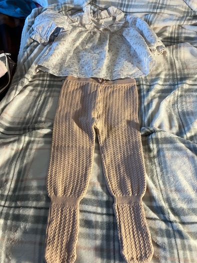 Girls two piece 6/12 mths