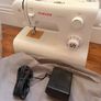 New Singer Sewing Machine & sewing kit Image 3