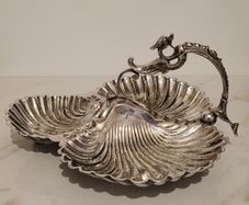 Antique Mappin & webb silver plate serving platter
