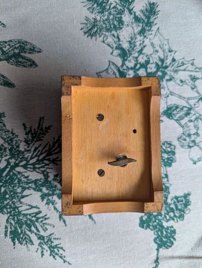 Reuge swiss music box