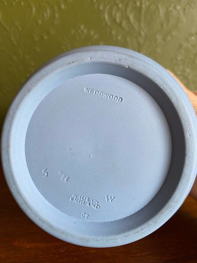 Wedgwood Jasperware plant pot