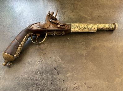 FINE REPLICA OF 18 th Century OTTOMAN Flintlock Pistol, horn inlay,non firing.