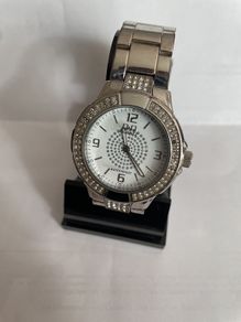 Vintage Q&Q (by Citizen) silver watch