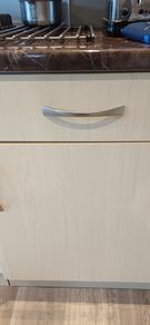 Kitchen Cabinet Doors - Excellent Condition