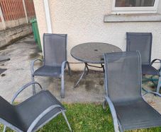 garden table and chairs