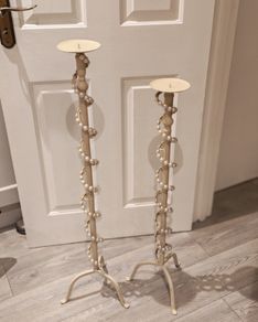 Candle holder