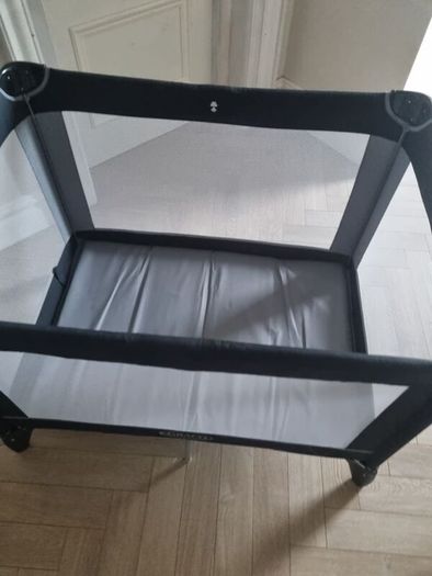 Graco Travel Cot