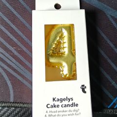 Number 4 cake candle