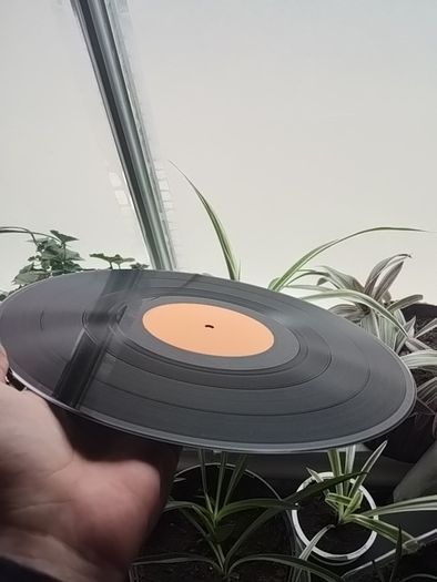 Bit of vinyl+more